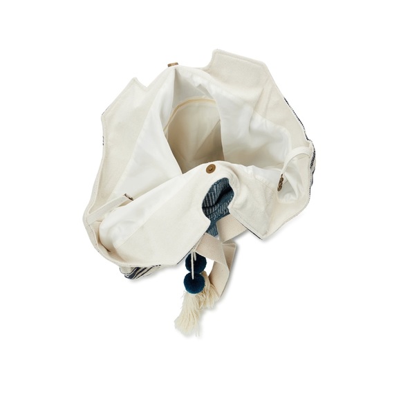 NWT Woven Tote  Handbag Blue - Picture 4 of 5